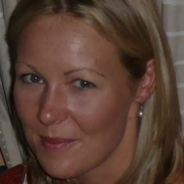 Dr Rebecca May